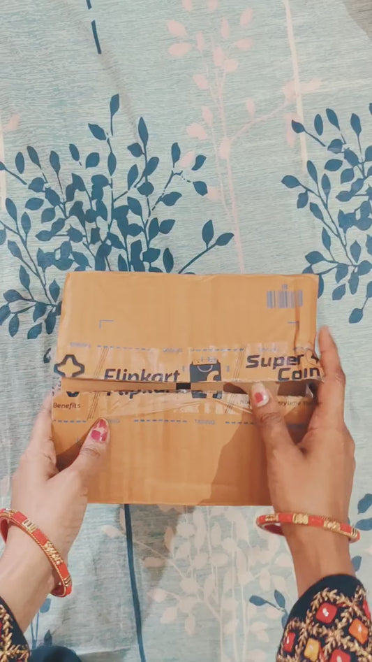 Battery Operated Jumping, Walking & Barking Dog Toy – Soft Plush Puppy with Backflip Action – Interactive Sound & Movement Toy for Kids